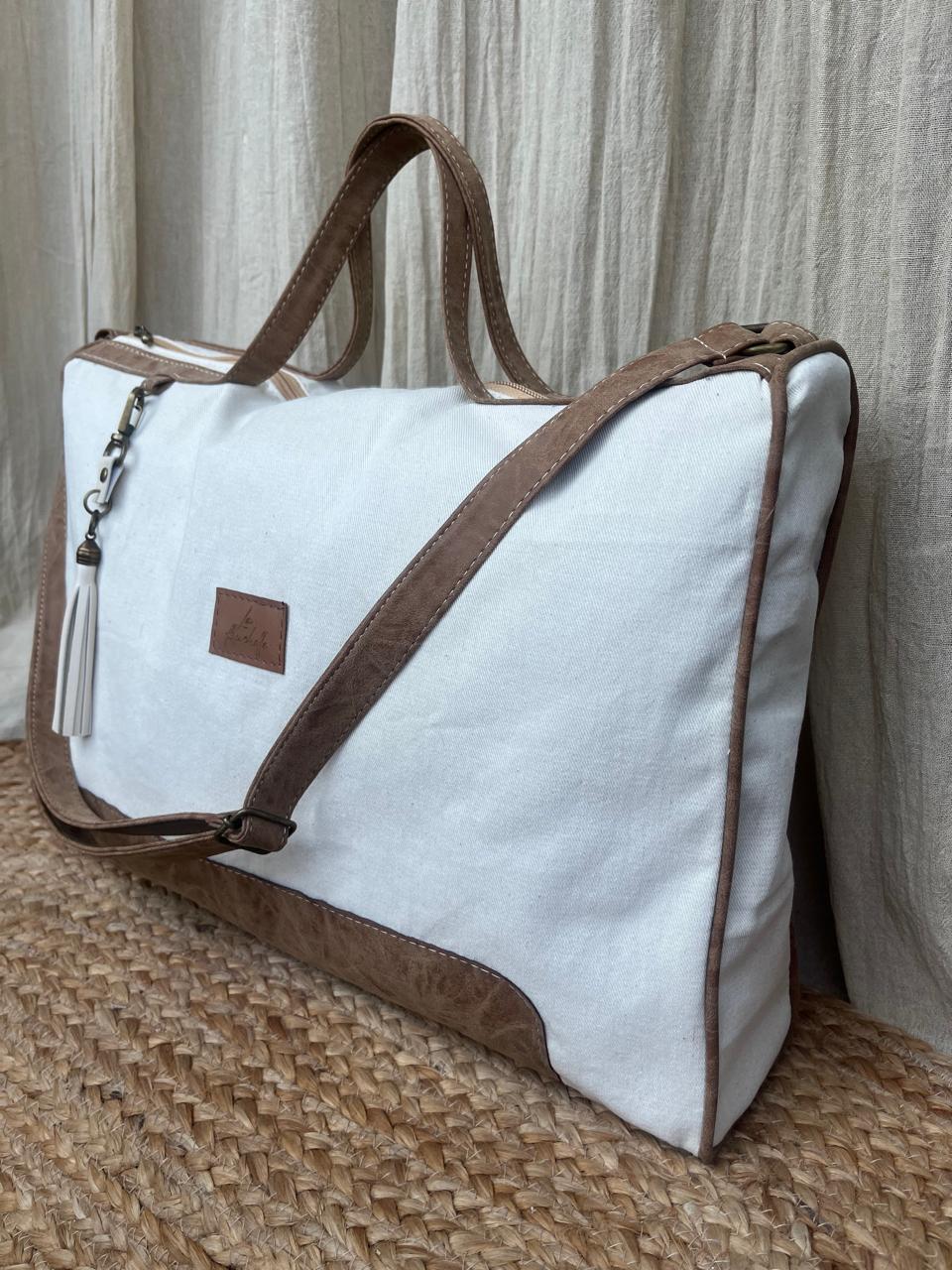 ADOLFINA SUELA LAT 1