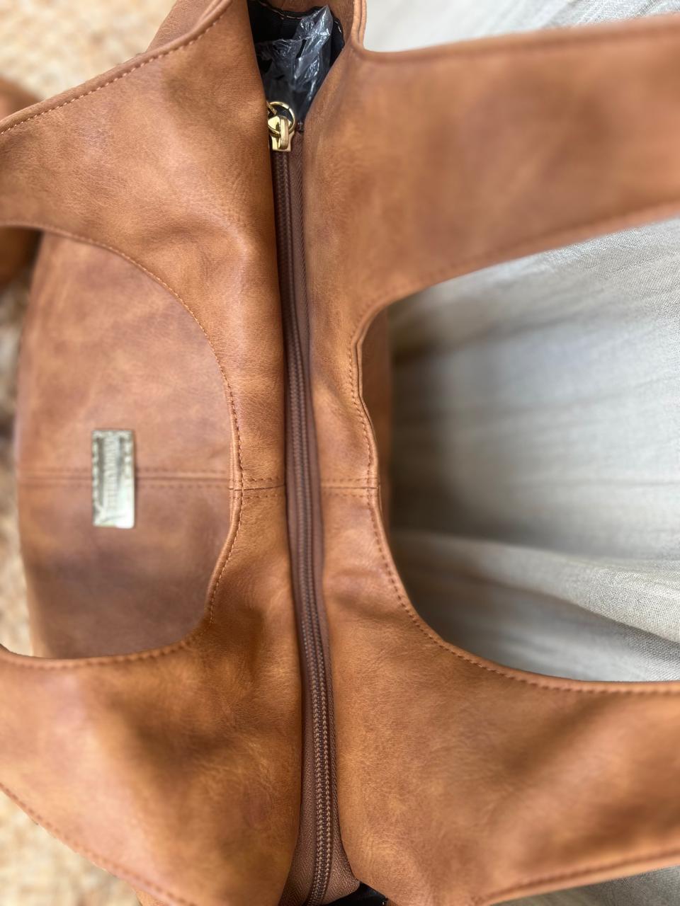 ISABELLA SUELA L CIERRE