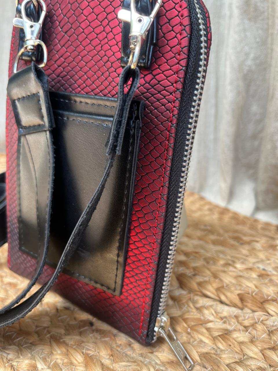 Agatha Art. 8208 Morral rigido porta celu/tarjetas. - Imagen 3