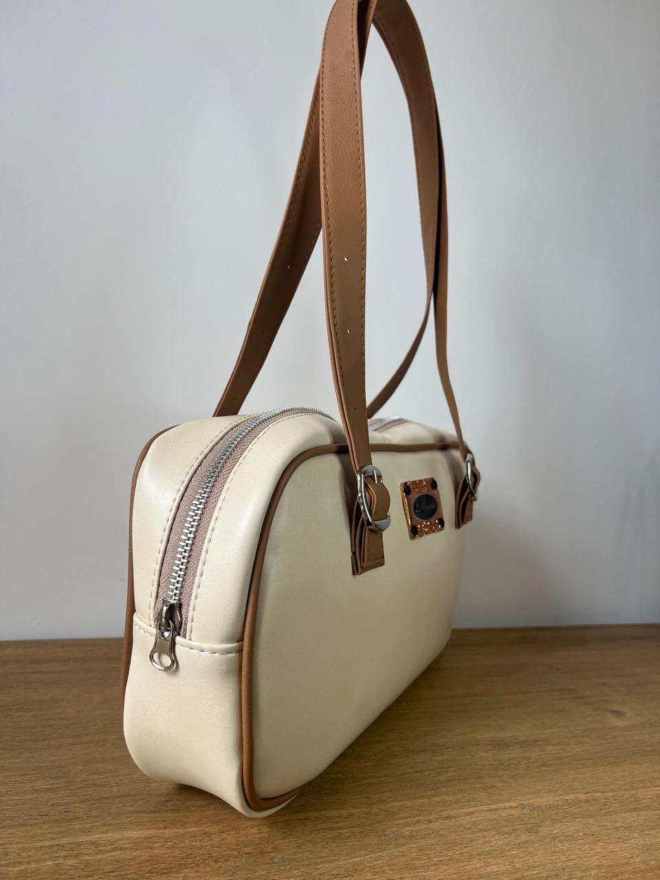 Odile Art. 8292 Bowler bag Cartera regulable.-AGOTADO- - Imagen 3
